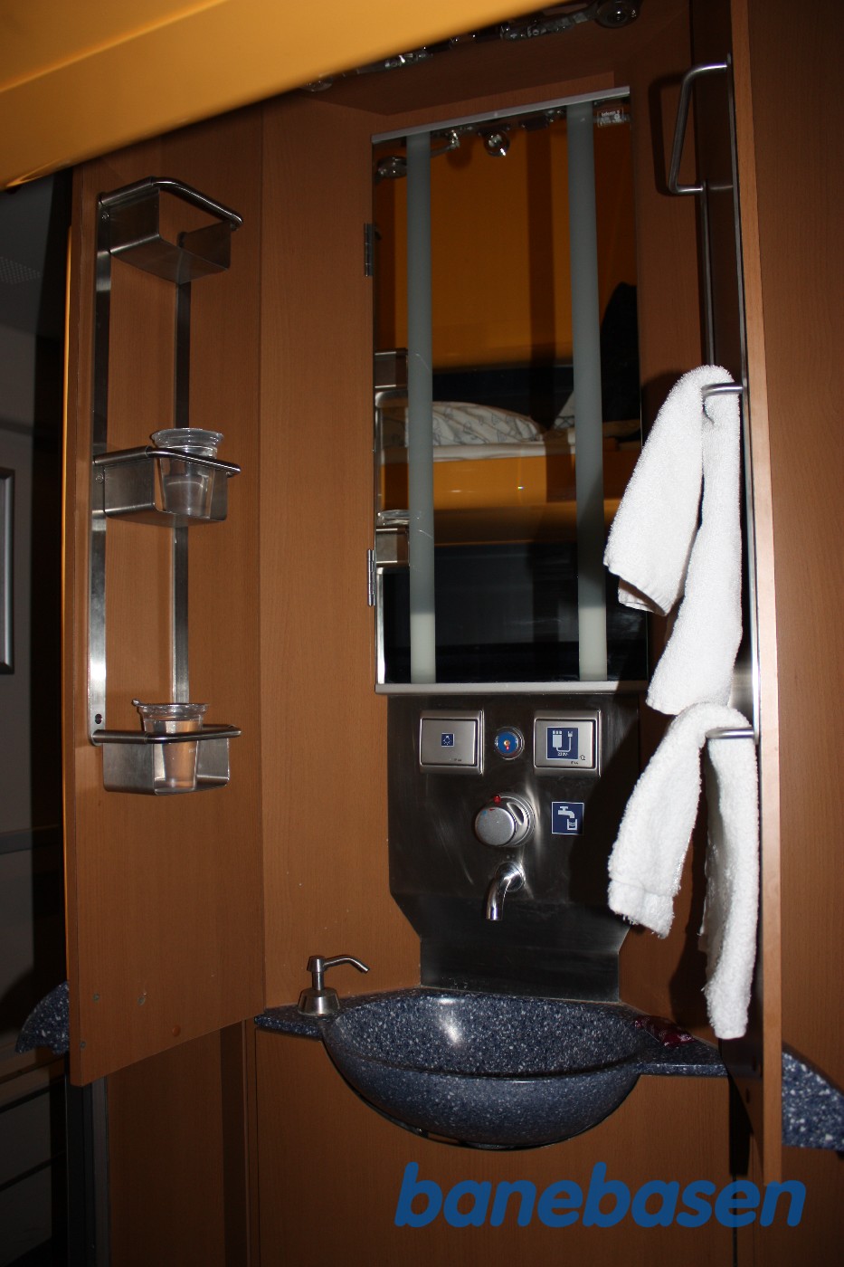 Vores kupe i nattoget til Berlin Vores kupe i nattoget til Berlin