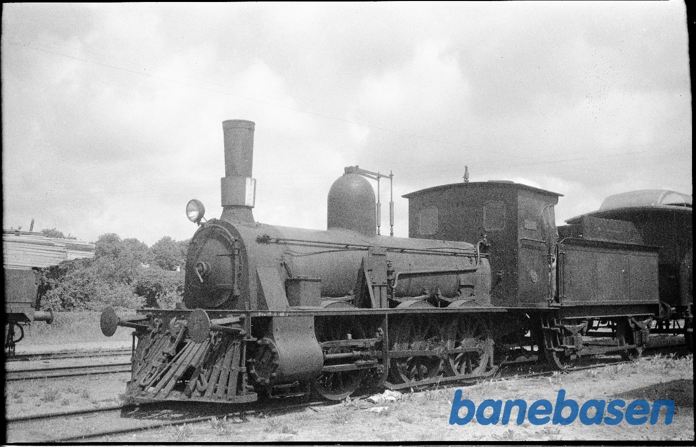 Ved remisen, lok Ved remisen, lok