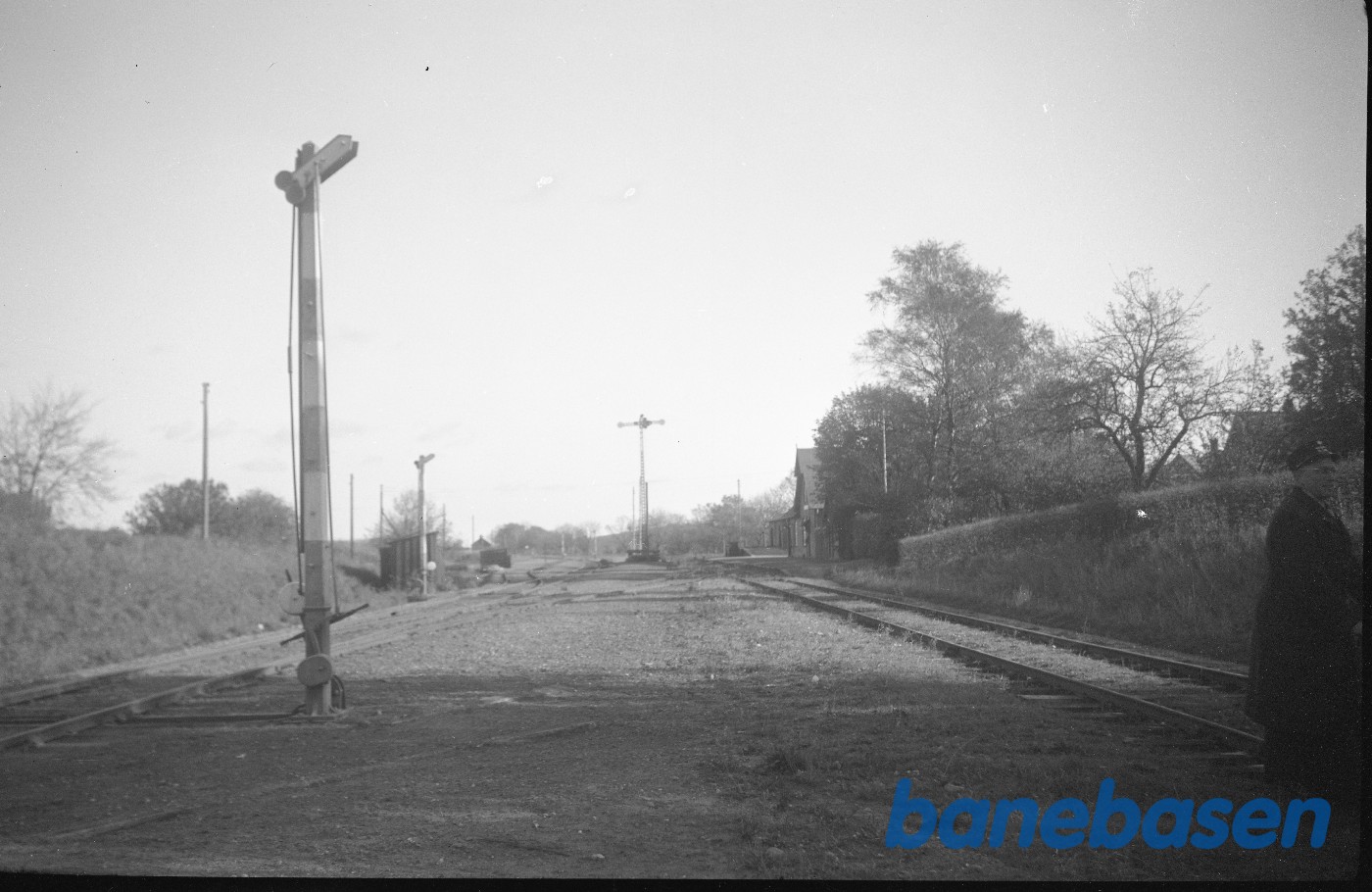 Vedde station med gamle sporskiftesignaler Vedde station med gamle sporskiftesignaler