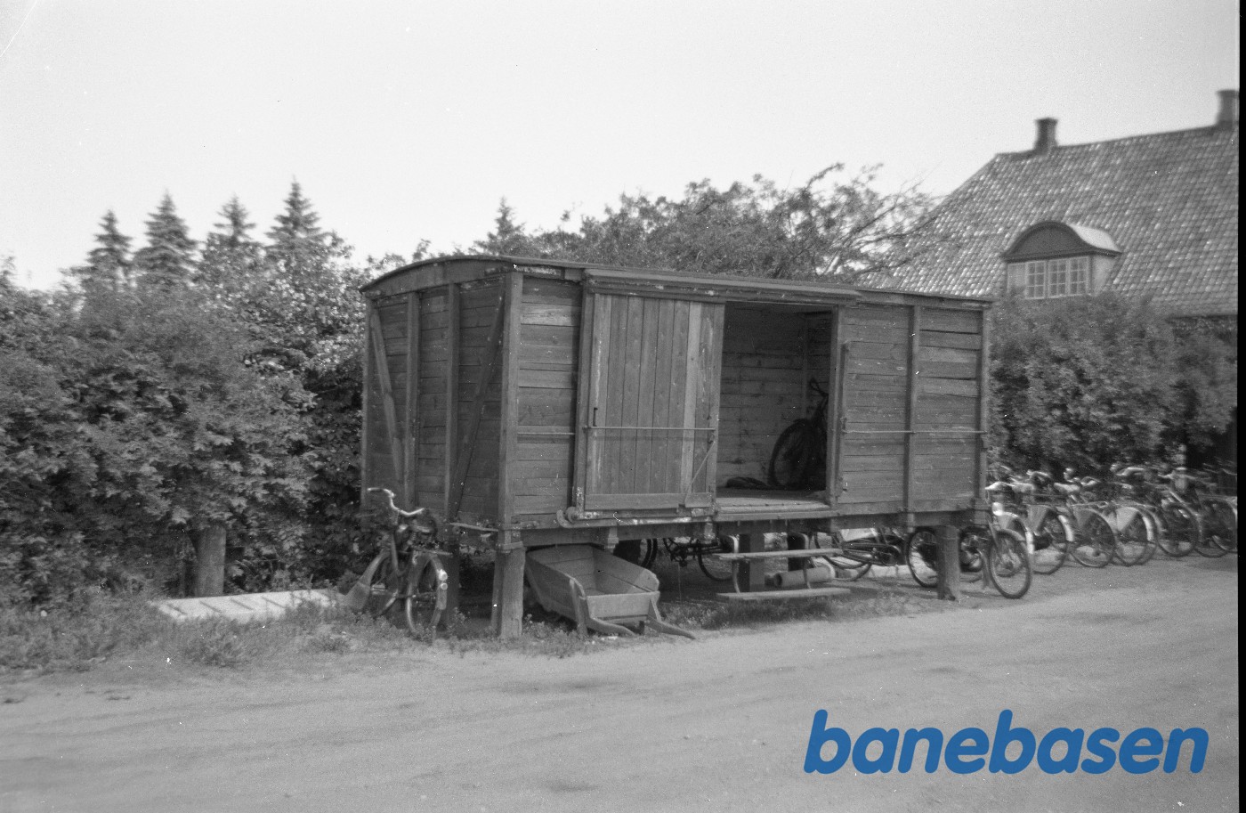 Vognkasse fra lukket godsvogn på Gilleleje station Vognkasse fra lukket godsvogn på Gilleleje station