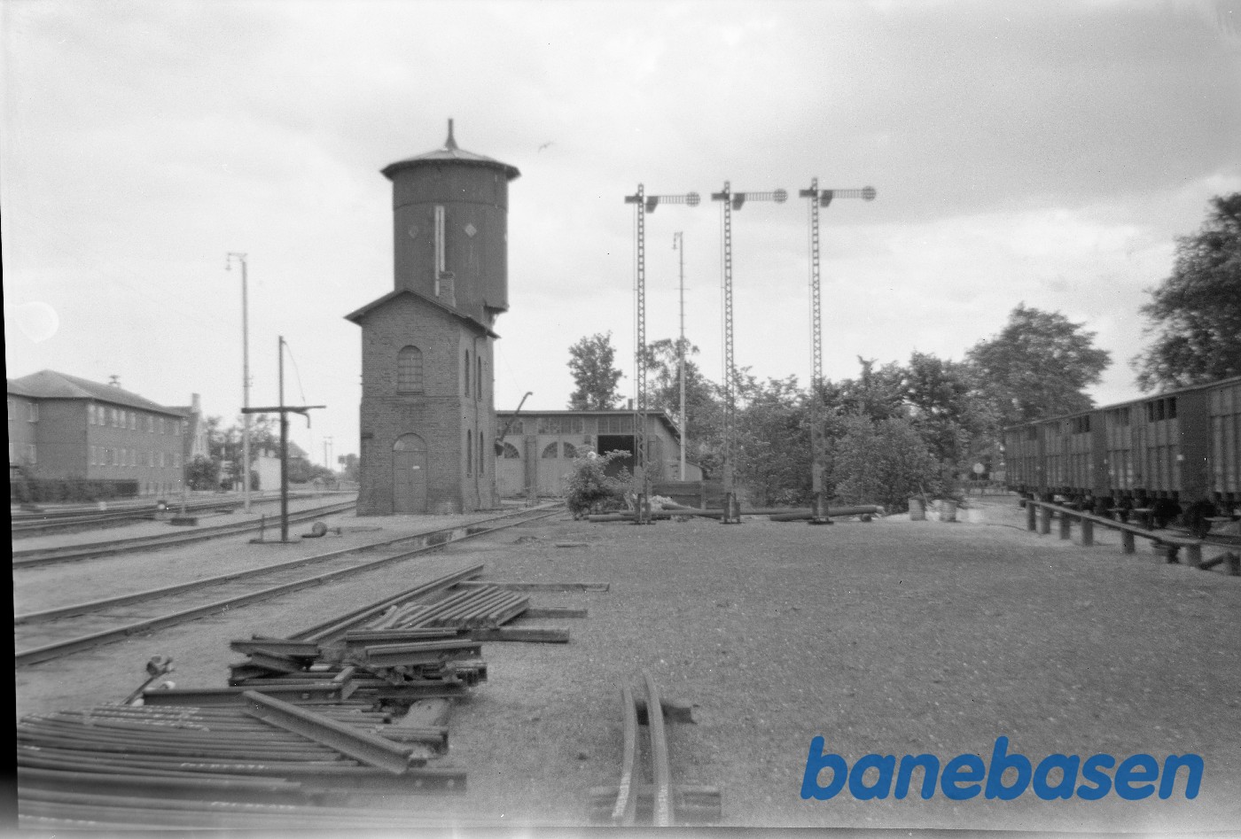 Remise og vandtårn Remise og vandtårn