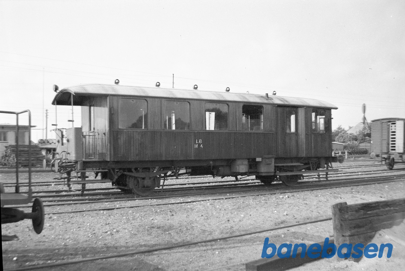 Motorvogn LB M 4 på Rudkøbing station Motorvogn LB M 4 på Rudkøbing station