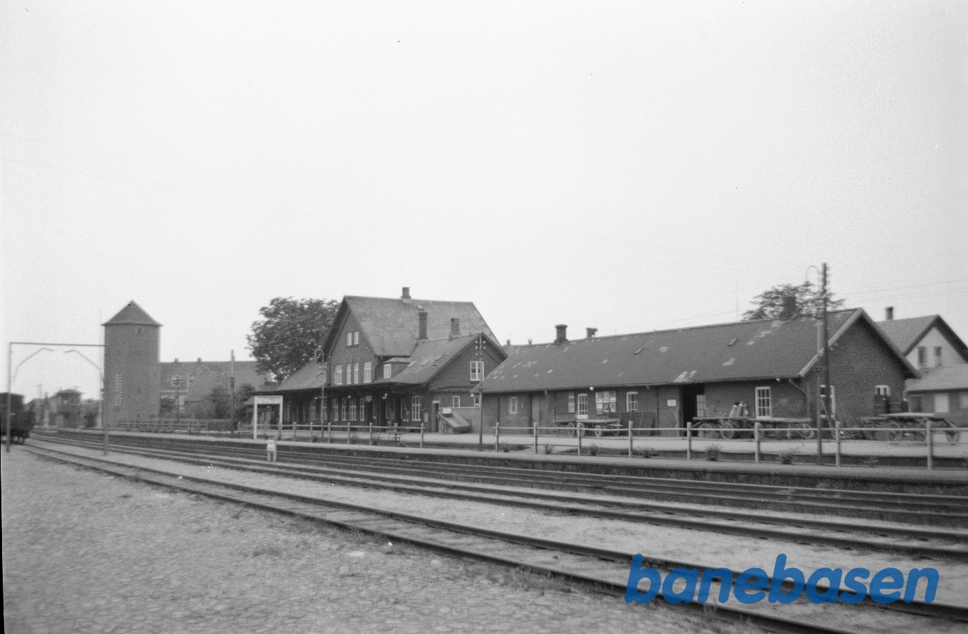 Vemb station Vemb station