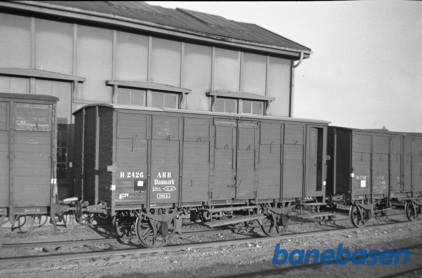 Lukket godsvogn AHB H 2426 i Aalborg Lukket godsvogn AHB H 2426 i Aalborg