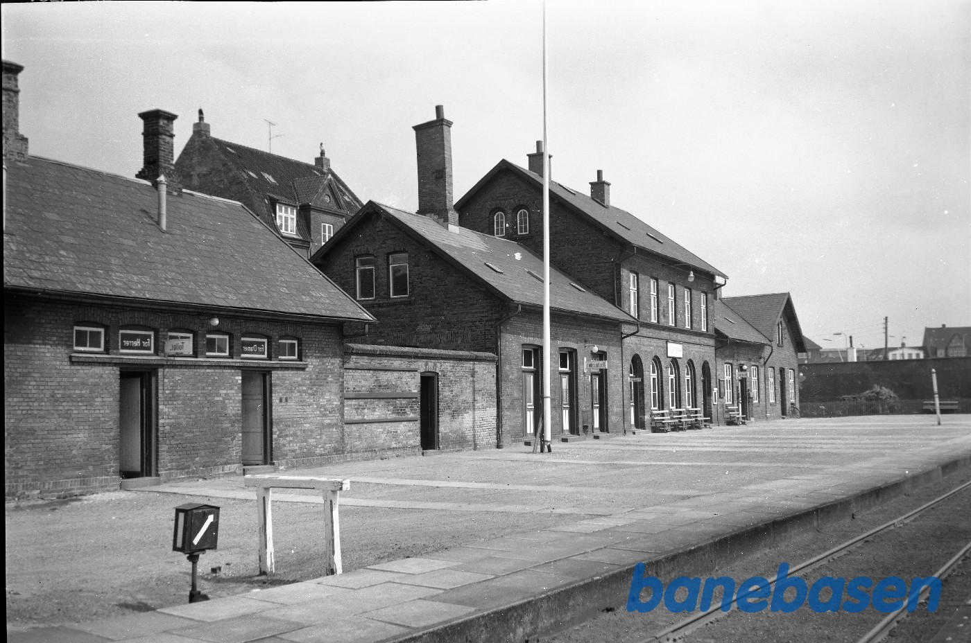 Nørresundby station Nørresundby station