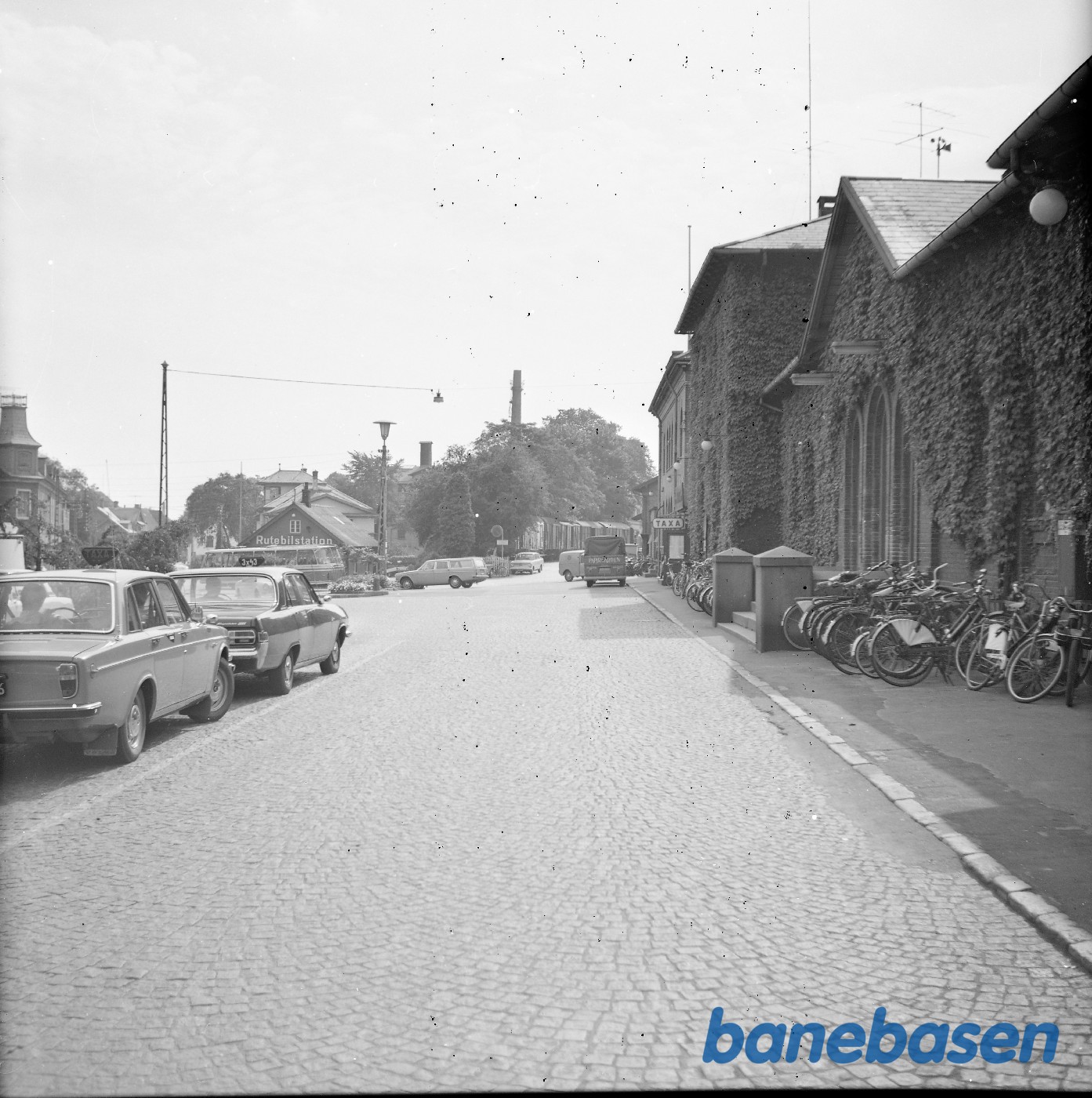 Holbæk station, gadeside Holbæk station, gadeside