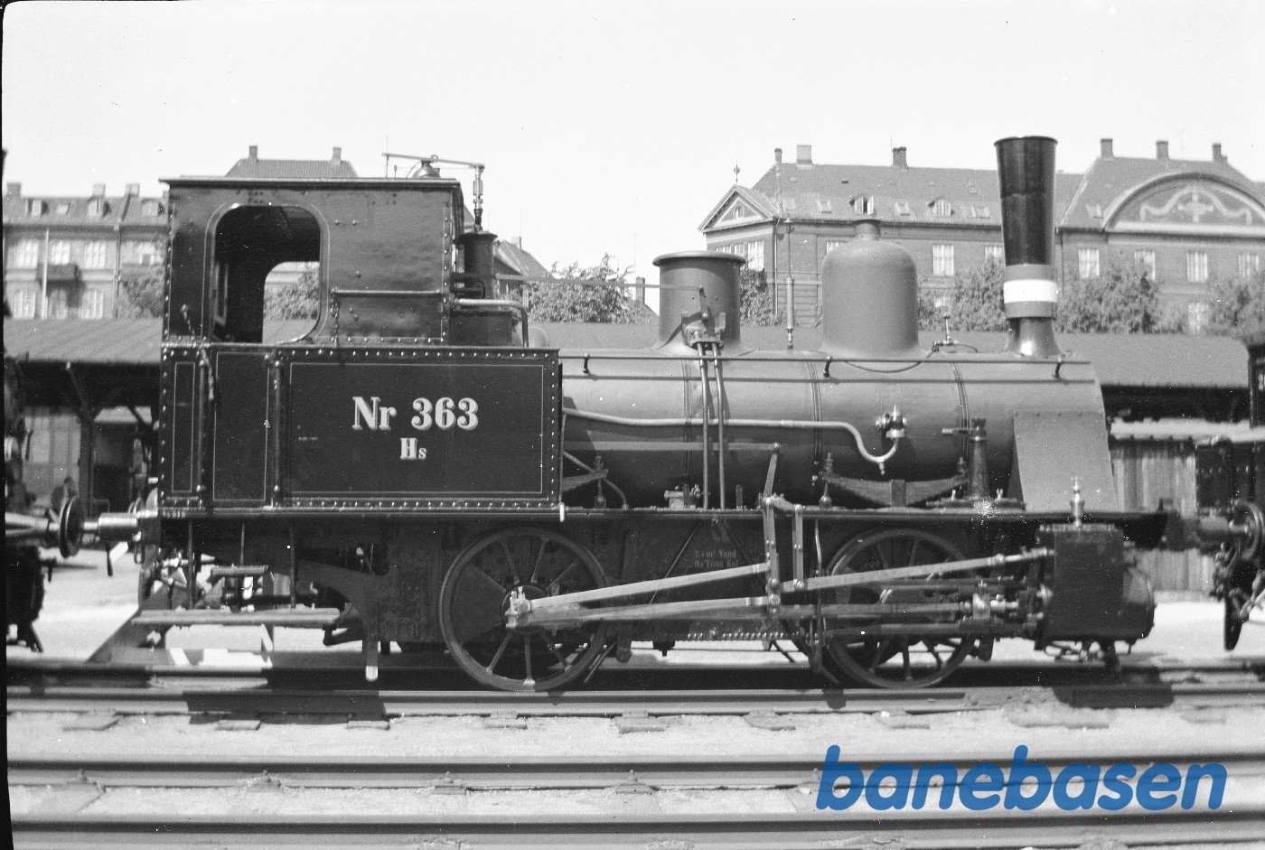 Damplokomotiv HS 363 udstillet på Østerport station Damplokomotiv HS 363 udstillet på Østerport station