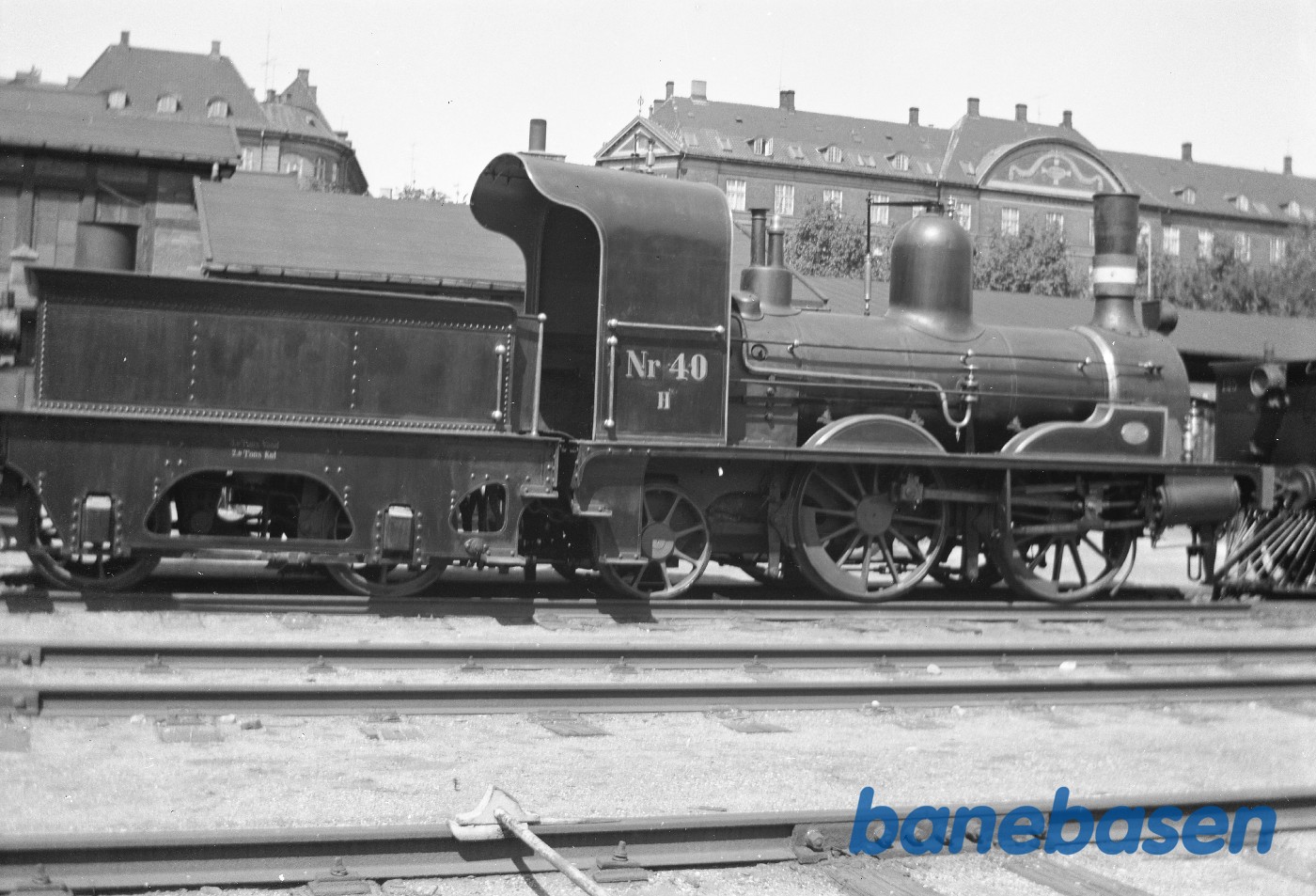 Damplokomotiv H 40 udstillet på Østerport station Damplokomotiv H 40 udstillet på Østerport station