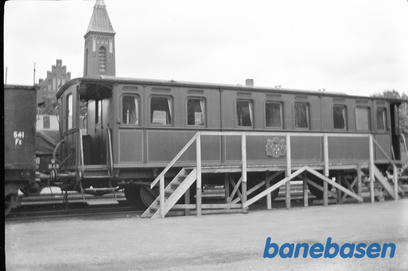 Kongevogn S1 (1871) udstillet på Østerport station Kongevogn S1 (1871) udstillet på Østerport station