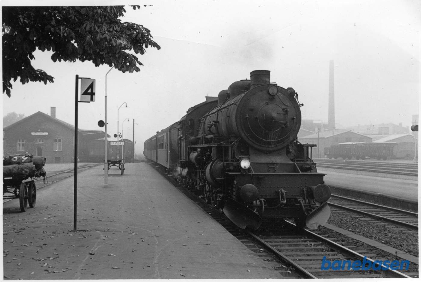 Sydgående persontog