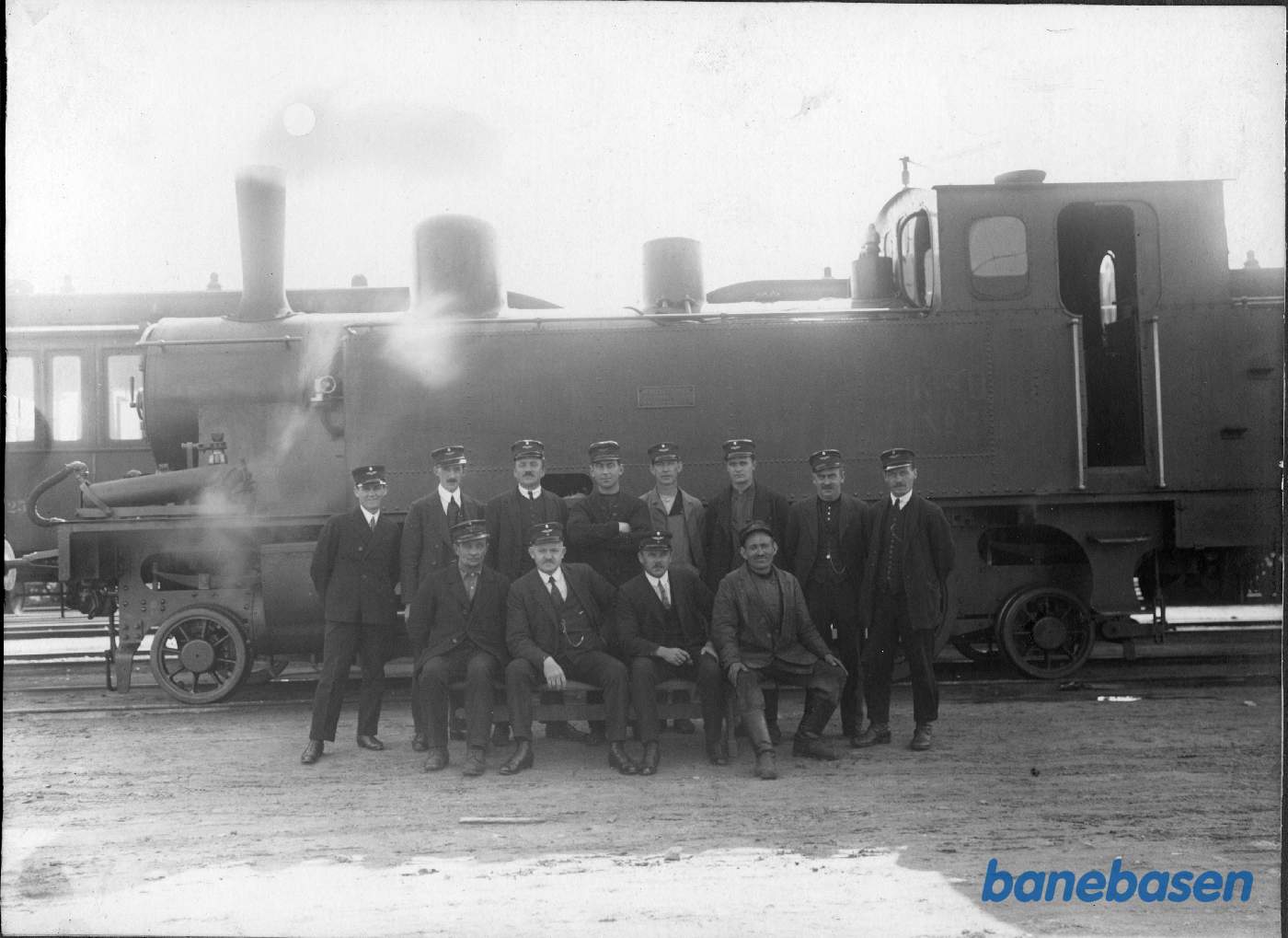 Personale foran KSB Nr. 7