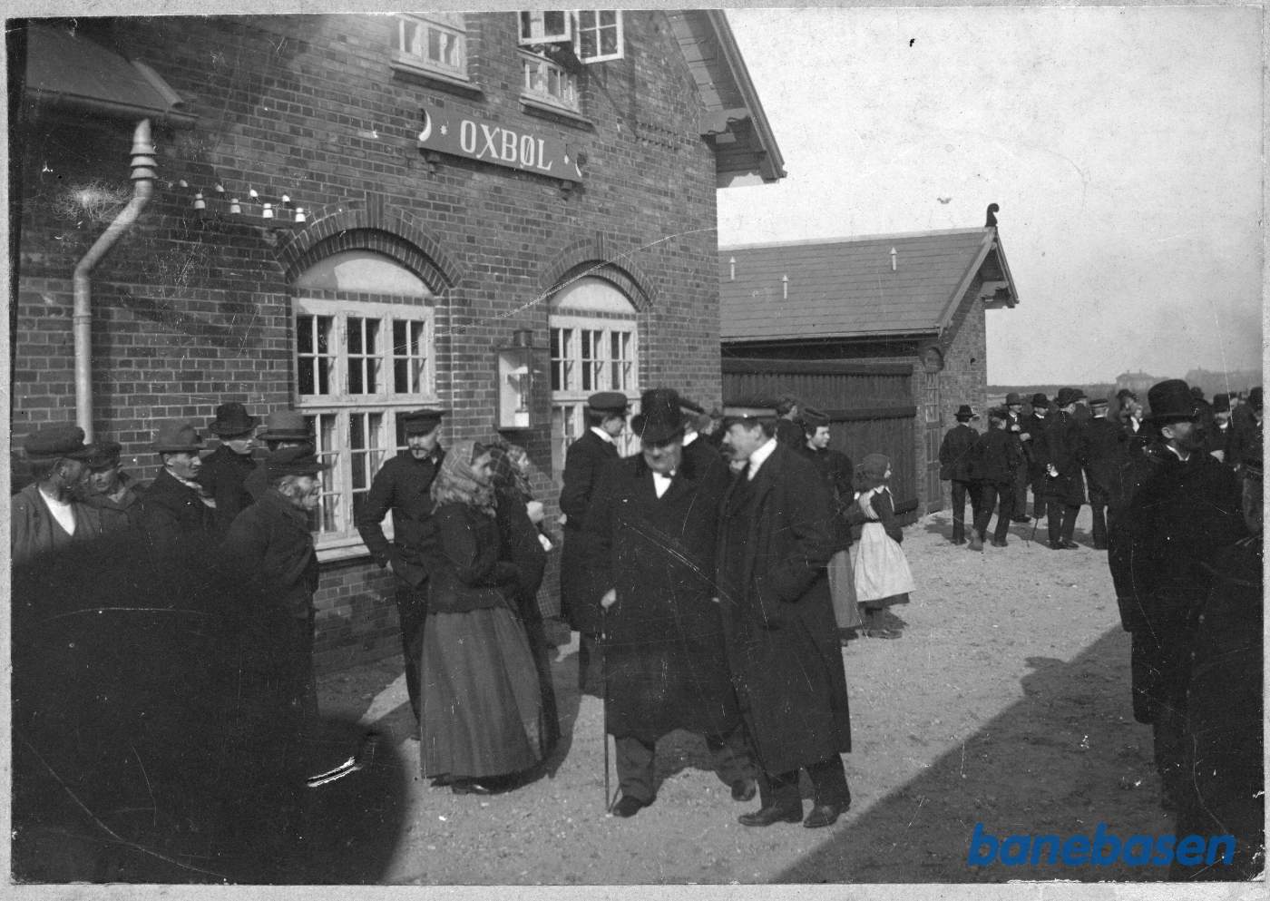 Indvielsesgæster på Oxbøl Station