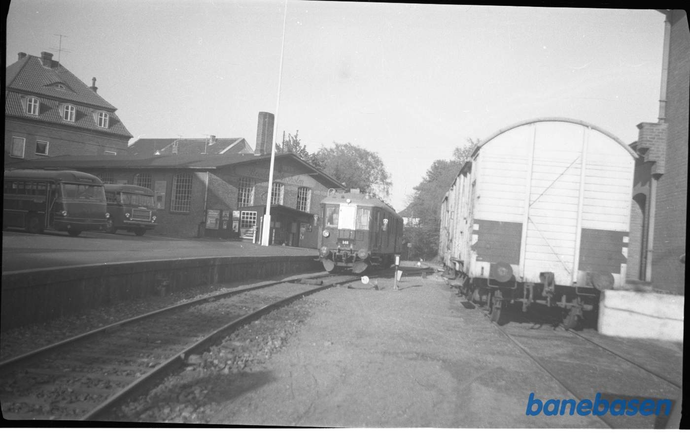 Solokørende MP med tog til Mommark