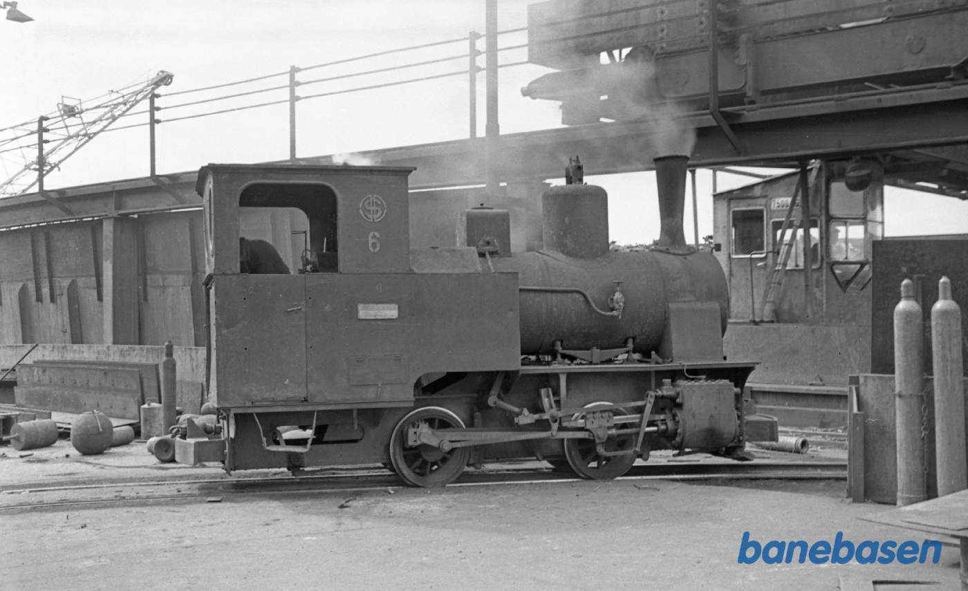 Frederiksværk stålvalseværk tdl. Hammersholt smalsporlok nr. 6.
