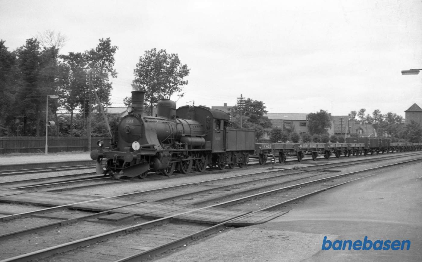 D 894 ankommer med særgodstog D 894 ankommer med særgodstog