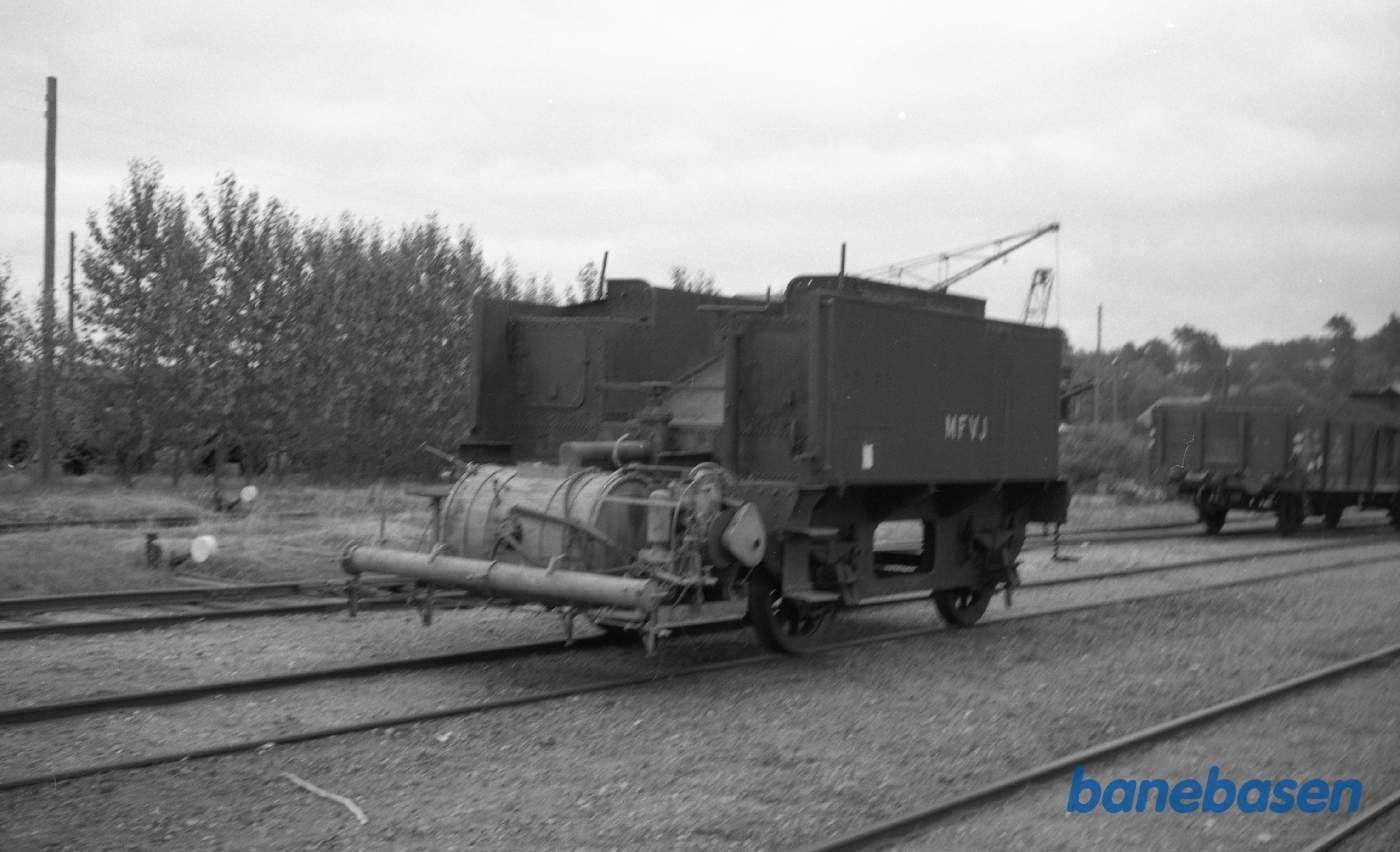 Sprøjtevogn bygget af en gammel tender