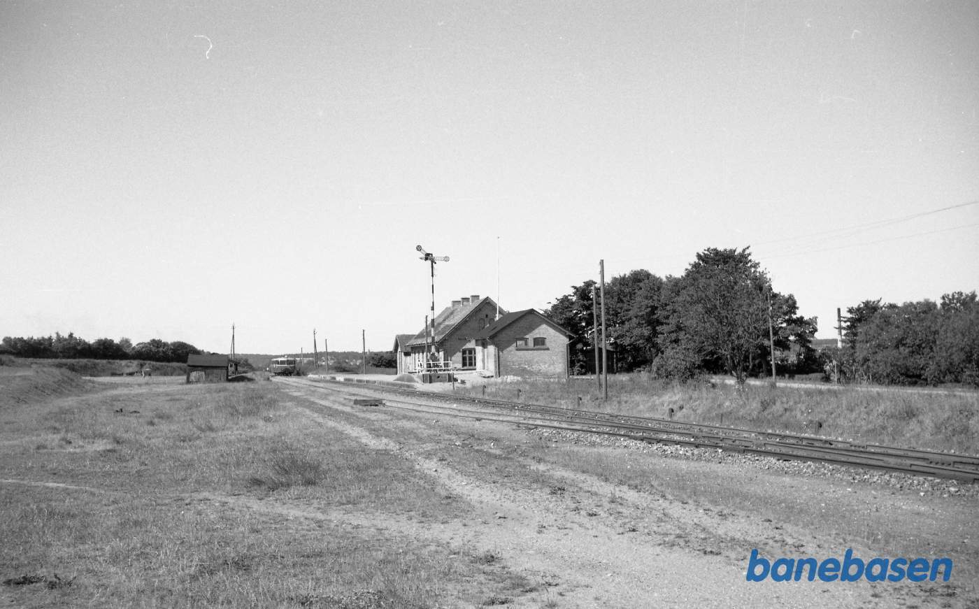 Visborg station med skinnebus