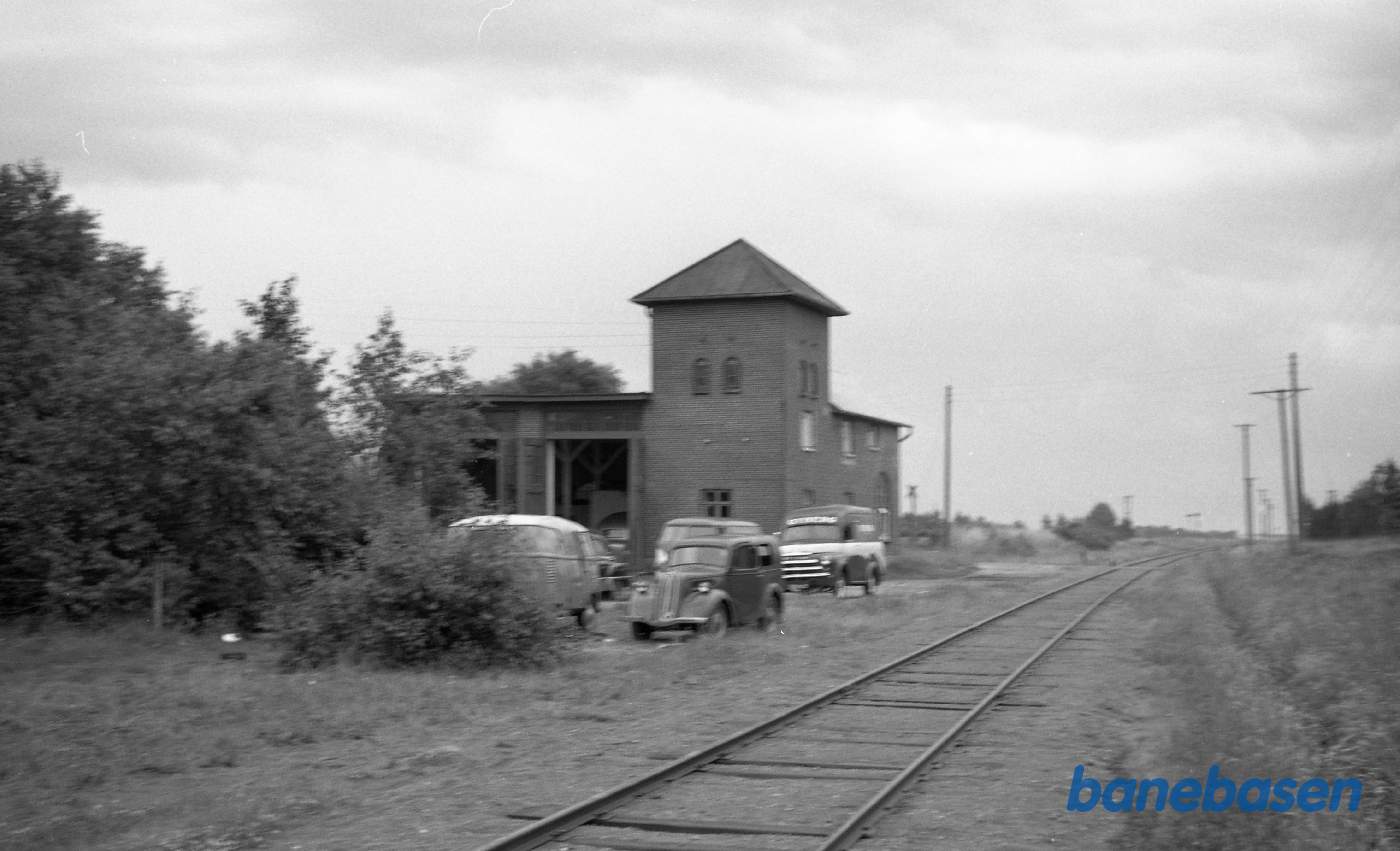 Vodskov station med VØ remisen