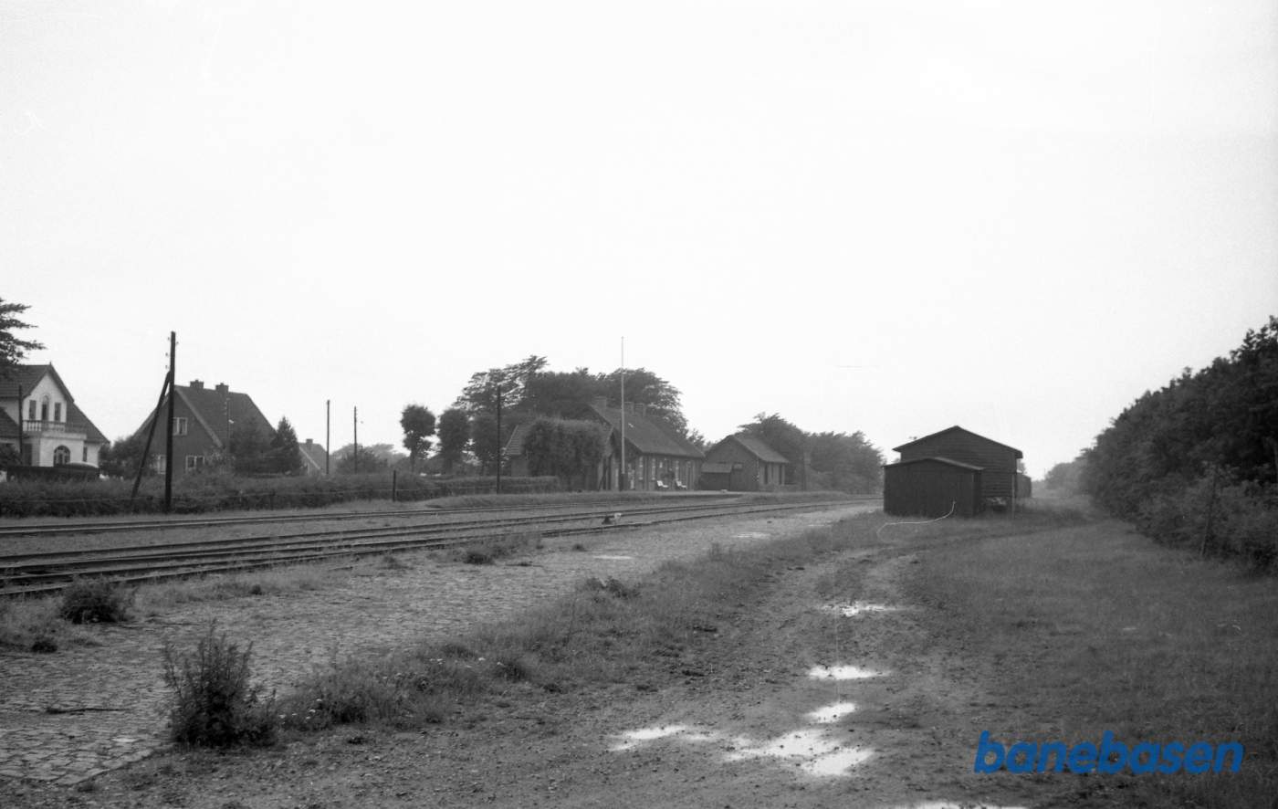 Vester Hassing station