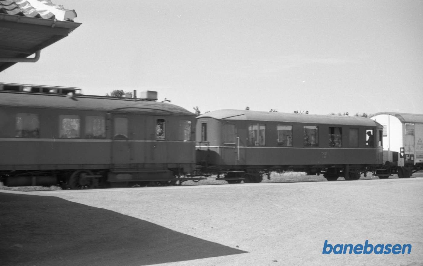 Strandby station med SB F 2