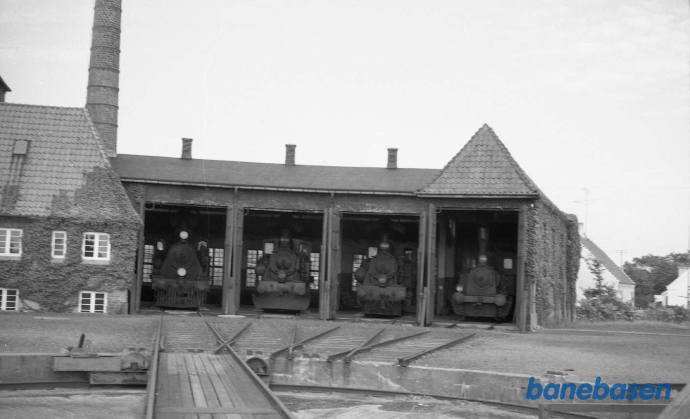 Remisen med damploko nr. 5,1,2,4 Remisen med damploko nr. 5,1,2,4