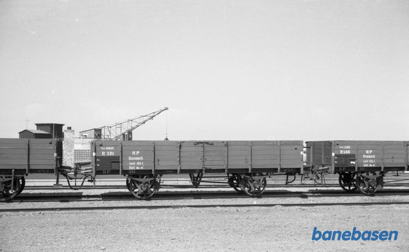 Åben godsvogn HP Pf 531 på Hirtshals station Åben godsvogn HP Pf 531 på Hirtshals station
