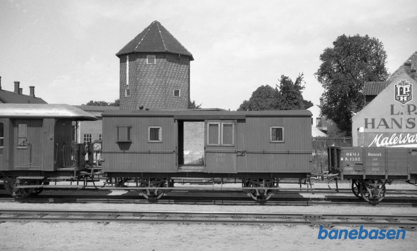 Odense station med OMB E 41