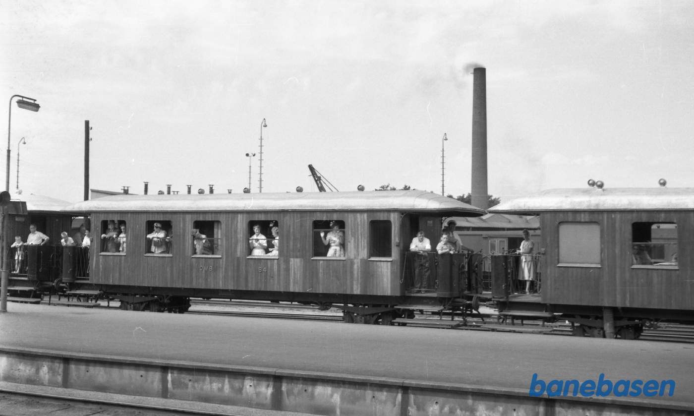 Odense station med OMB B 4