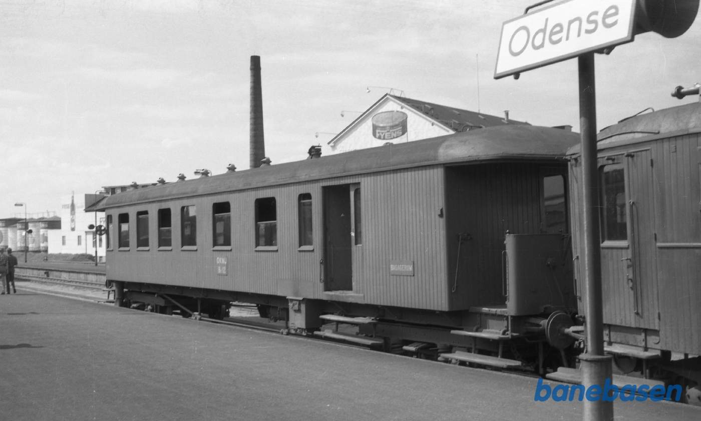 Odense station. OKMJ Be 12