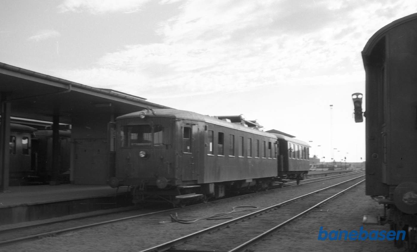 Odense station. NFJ Mh 8