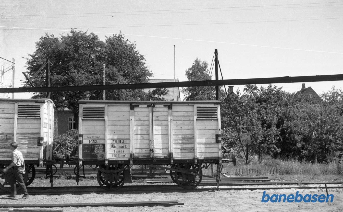 Odder station. HHJ F 43