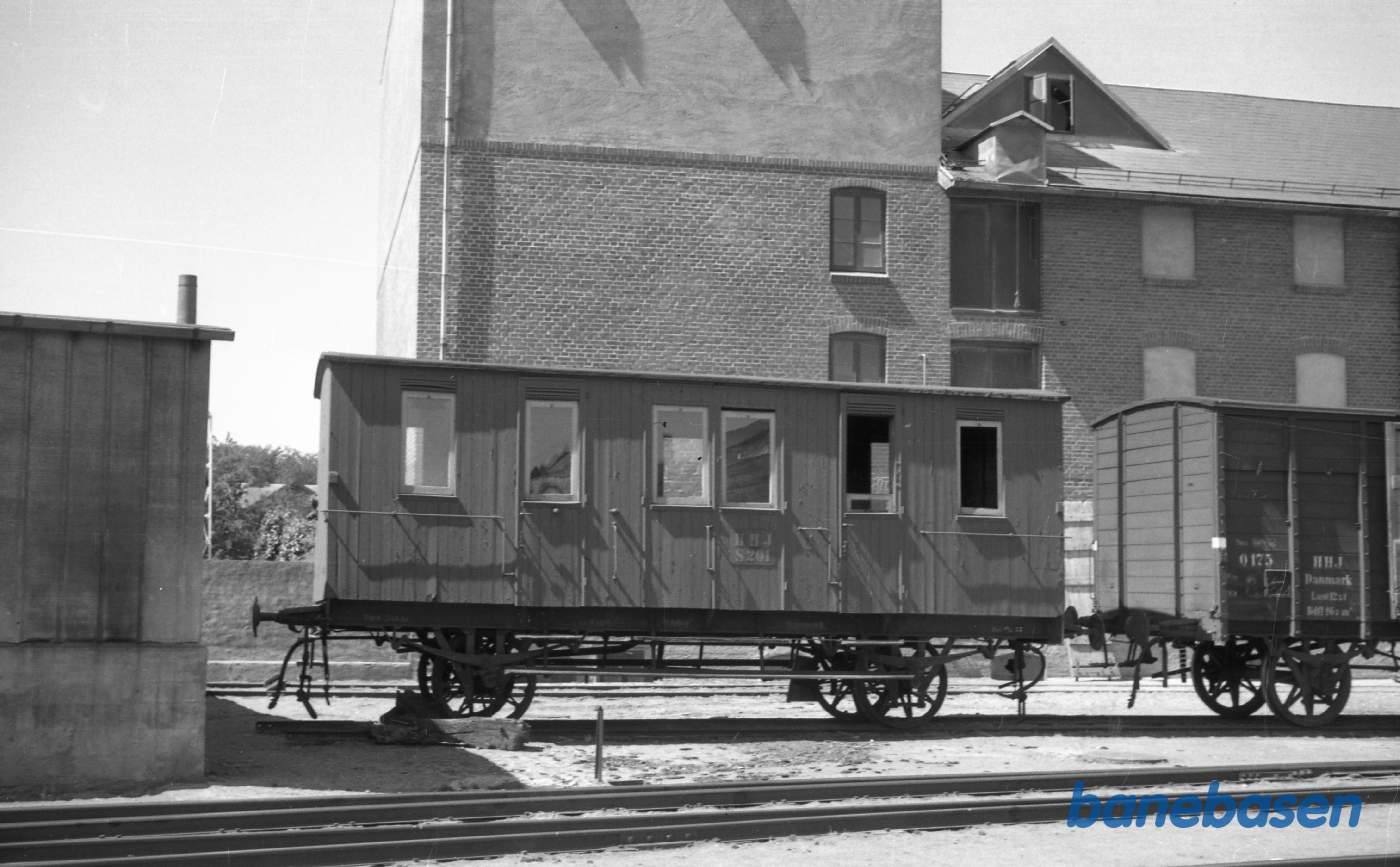 Odder station. HHJ S 201