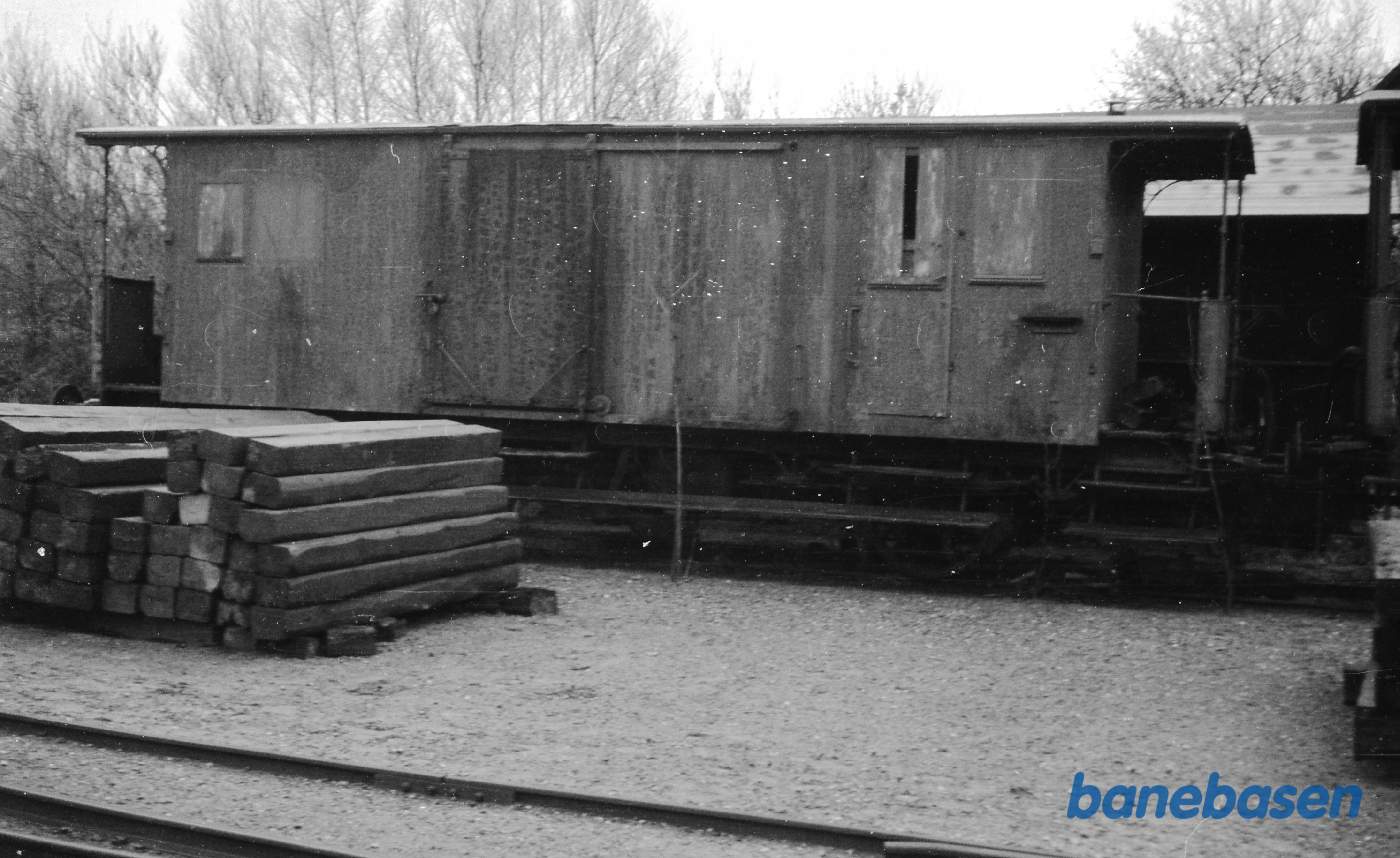 Hornbæk station. HHGB E 1 Hornbæk station. HHGB E 1