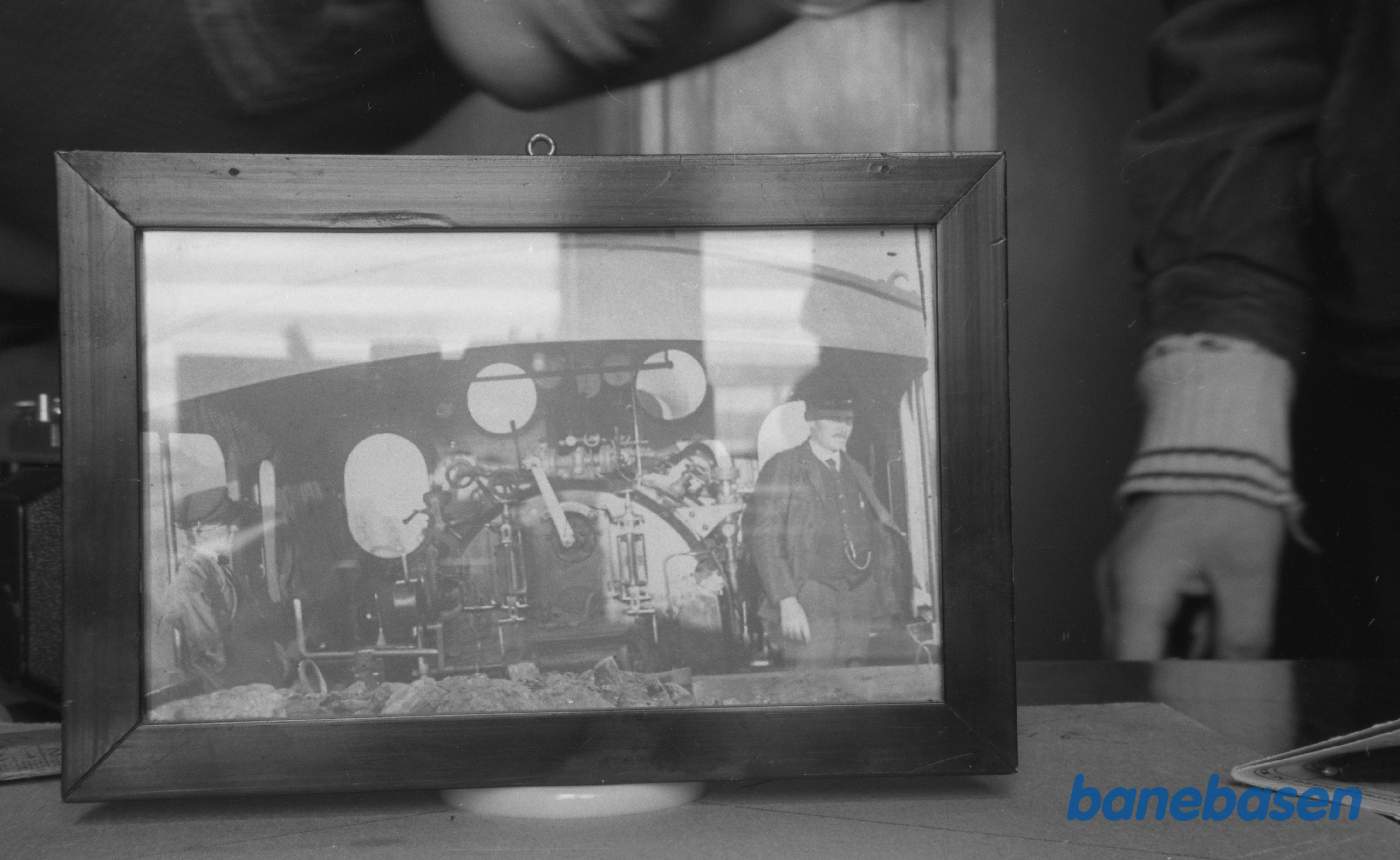 Forskellige motiver, bl.a tog i sne