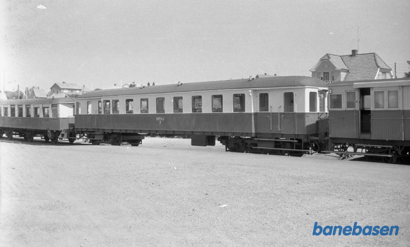 HFHJ 7 på Hundested station