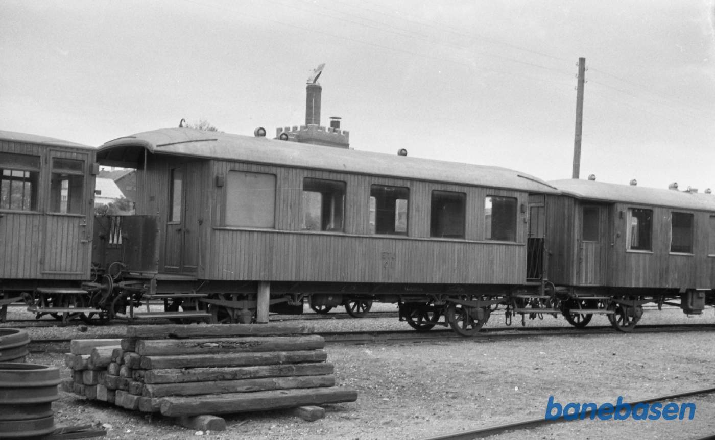 Ebeltoft station. ETJ C 1