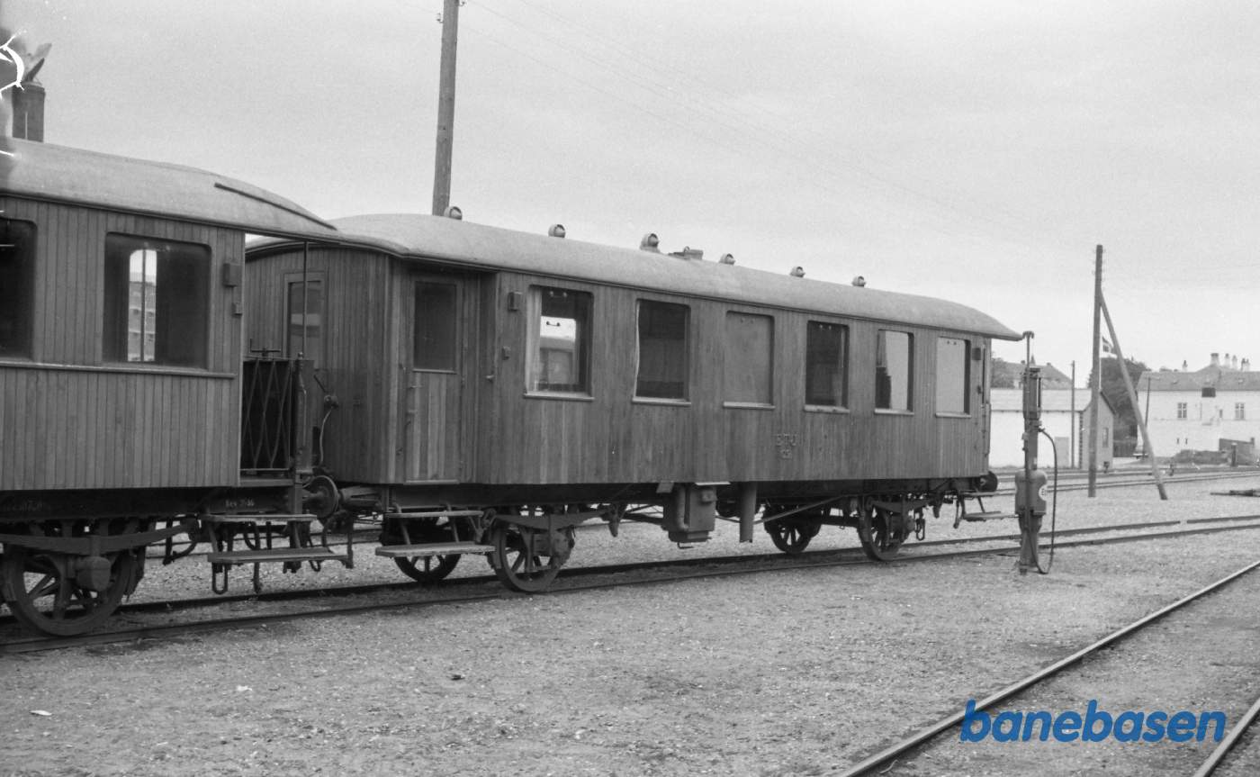 Ebeltoft station. ETJ C 2