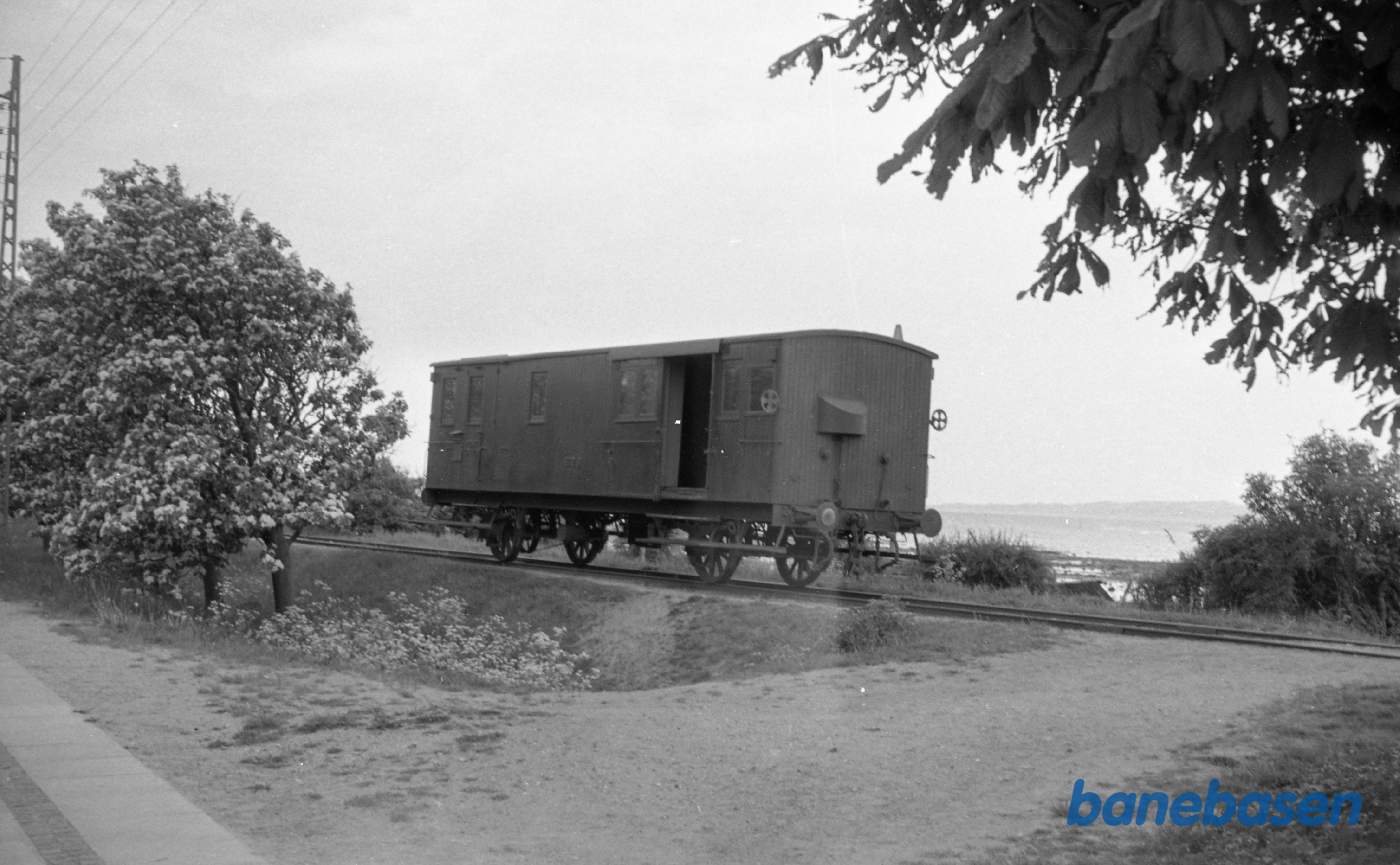 Ebeltoft station. ETJ E 1