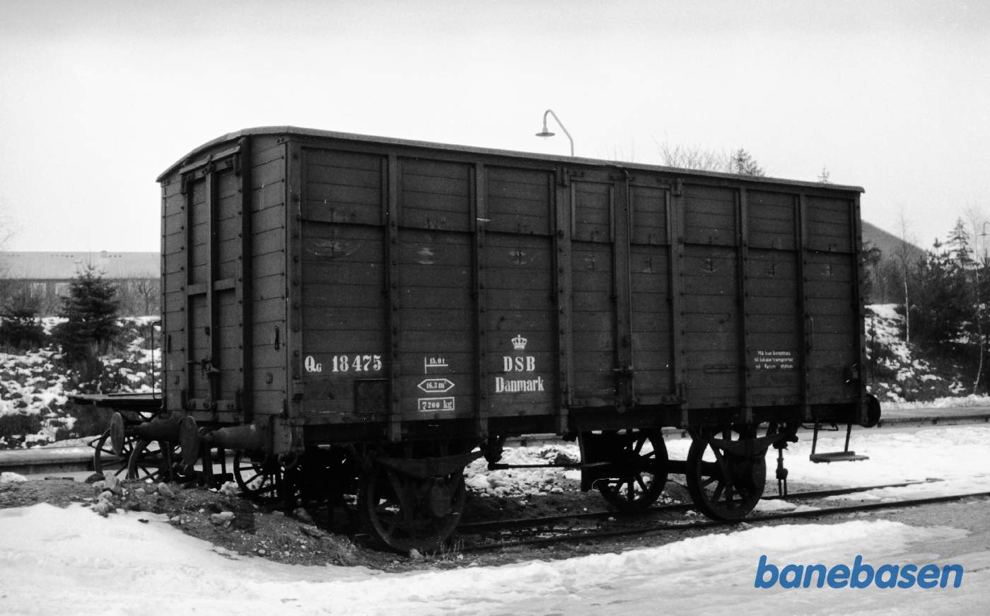Farum station med DSB Qg 18475