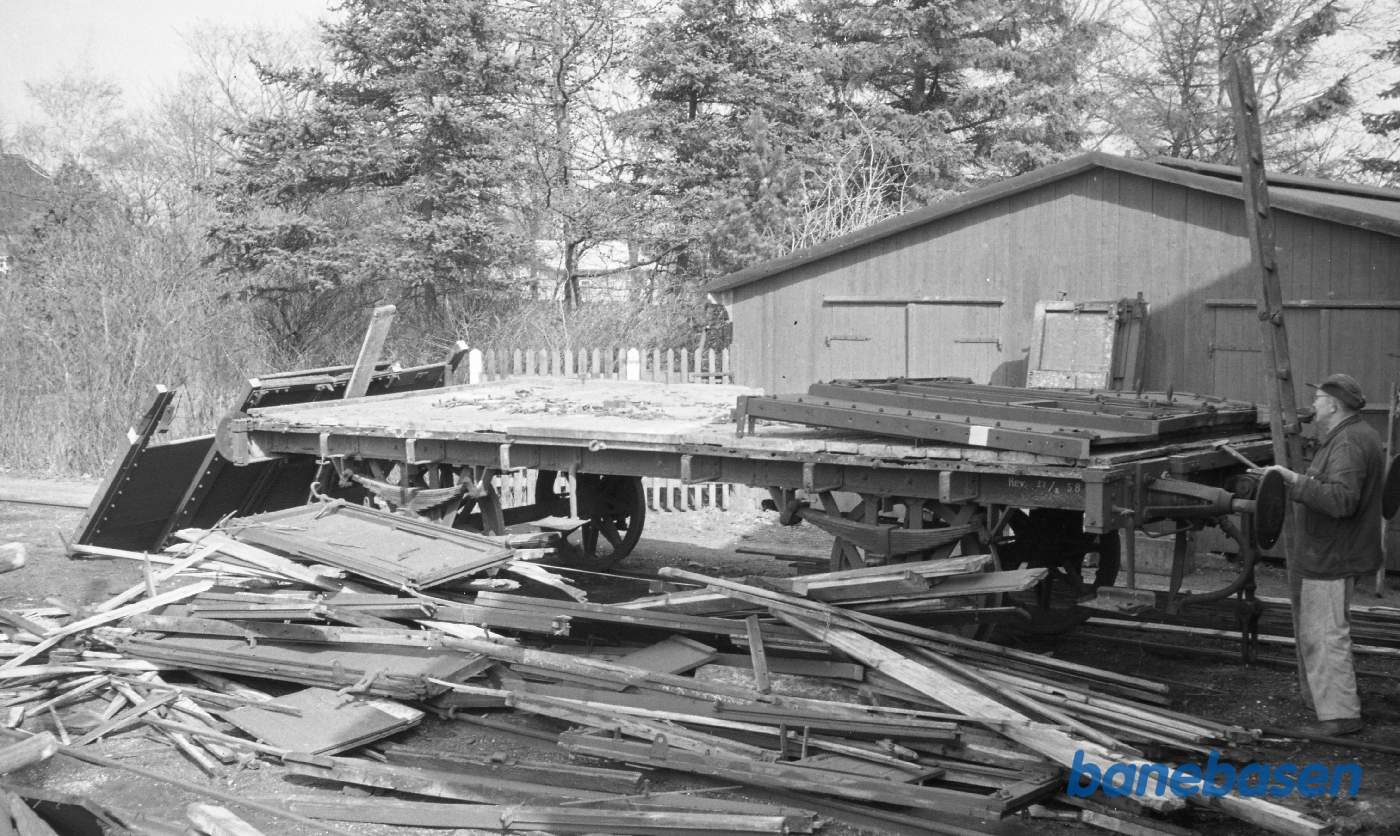 Hårlev. Q vogn under ophugning