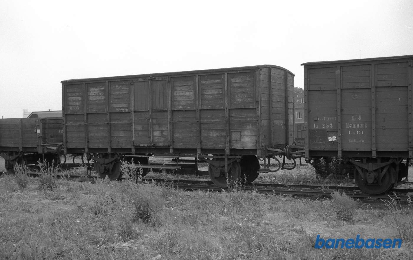 Nakskov station. NRJ H 525