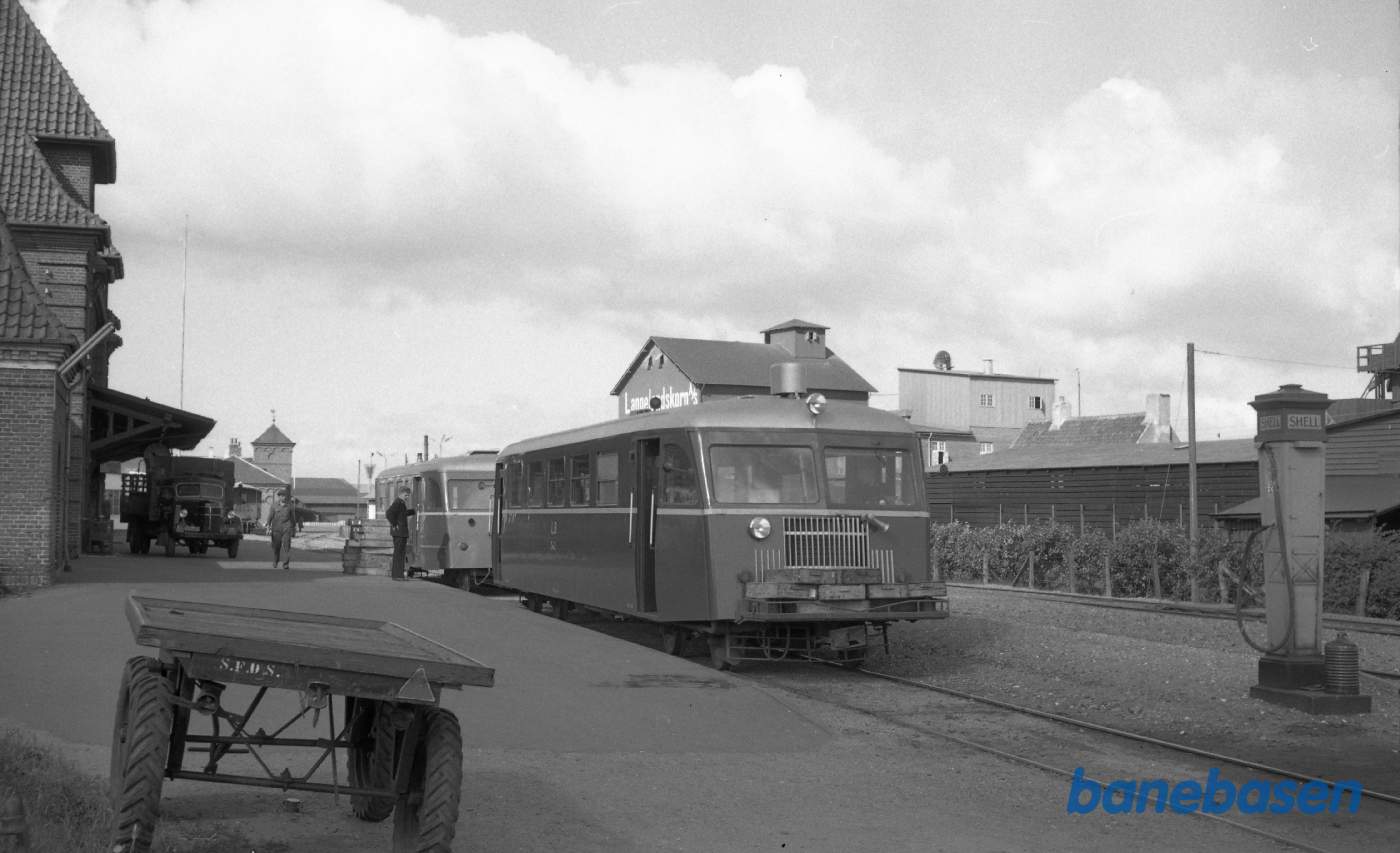 Rudkøbing station med LB Sm 2 og Sp 1