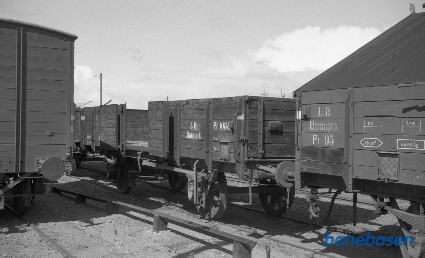 Rudkøbing station. LB Pc 1088