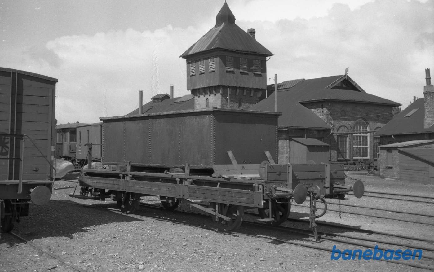 Rudkøbing station. Sprøjtevogn