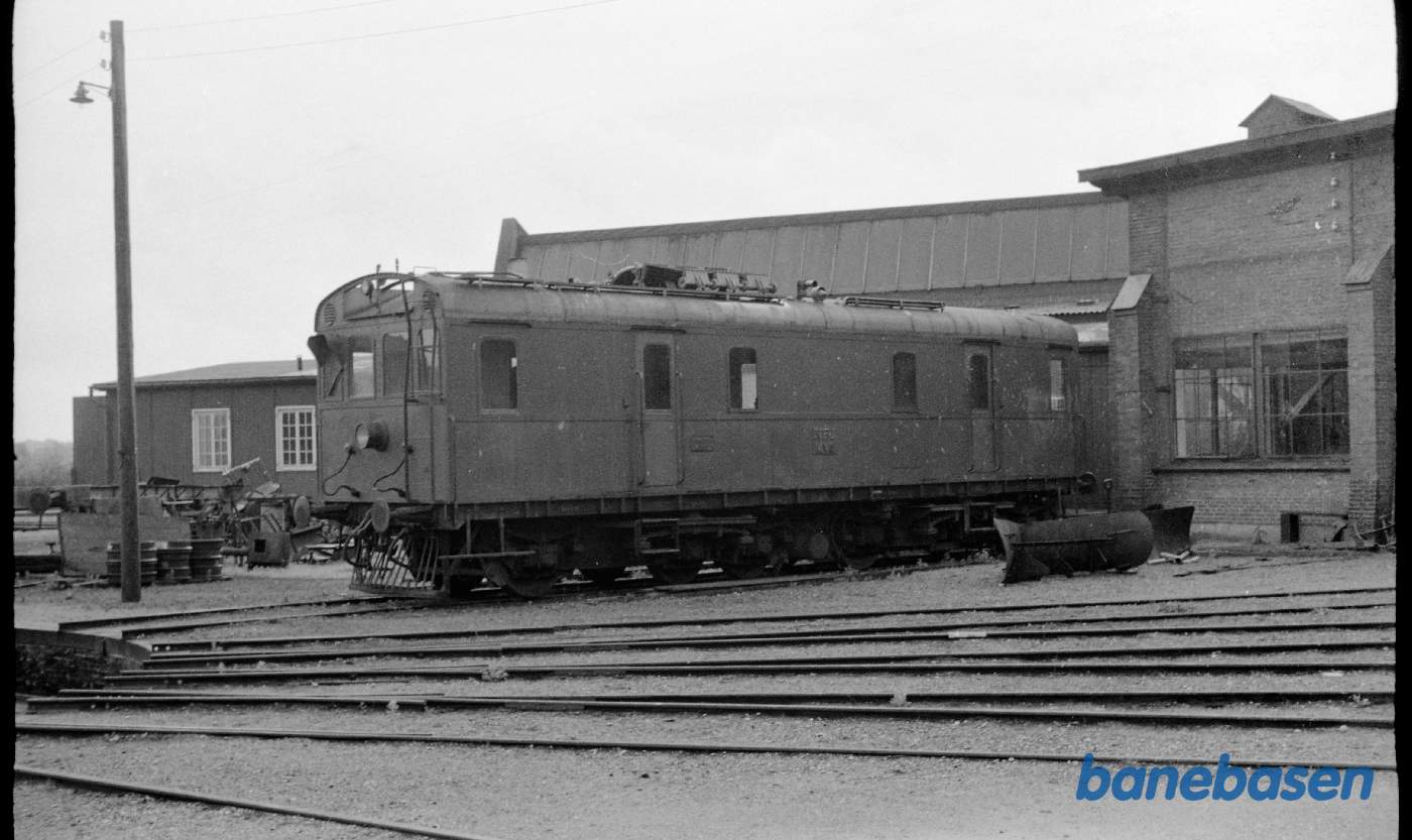 Remisen med NFJ Mv 5 udenfor