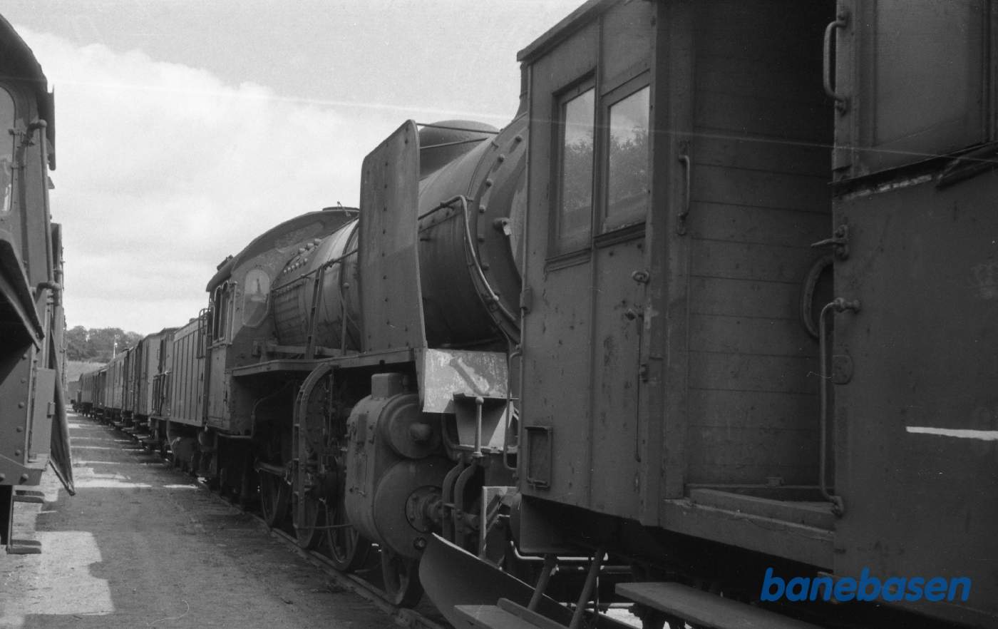 Skanderborg. Udrangerede lokomotiver og vogne