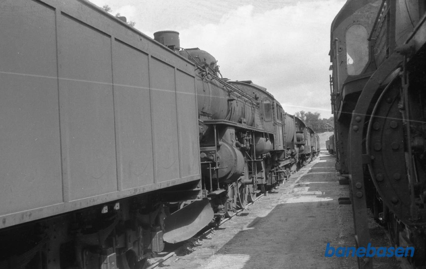 Skanderborg. Udrangerede lokomotiver og vogne