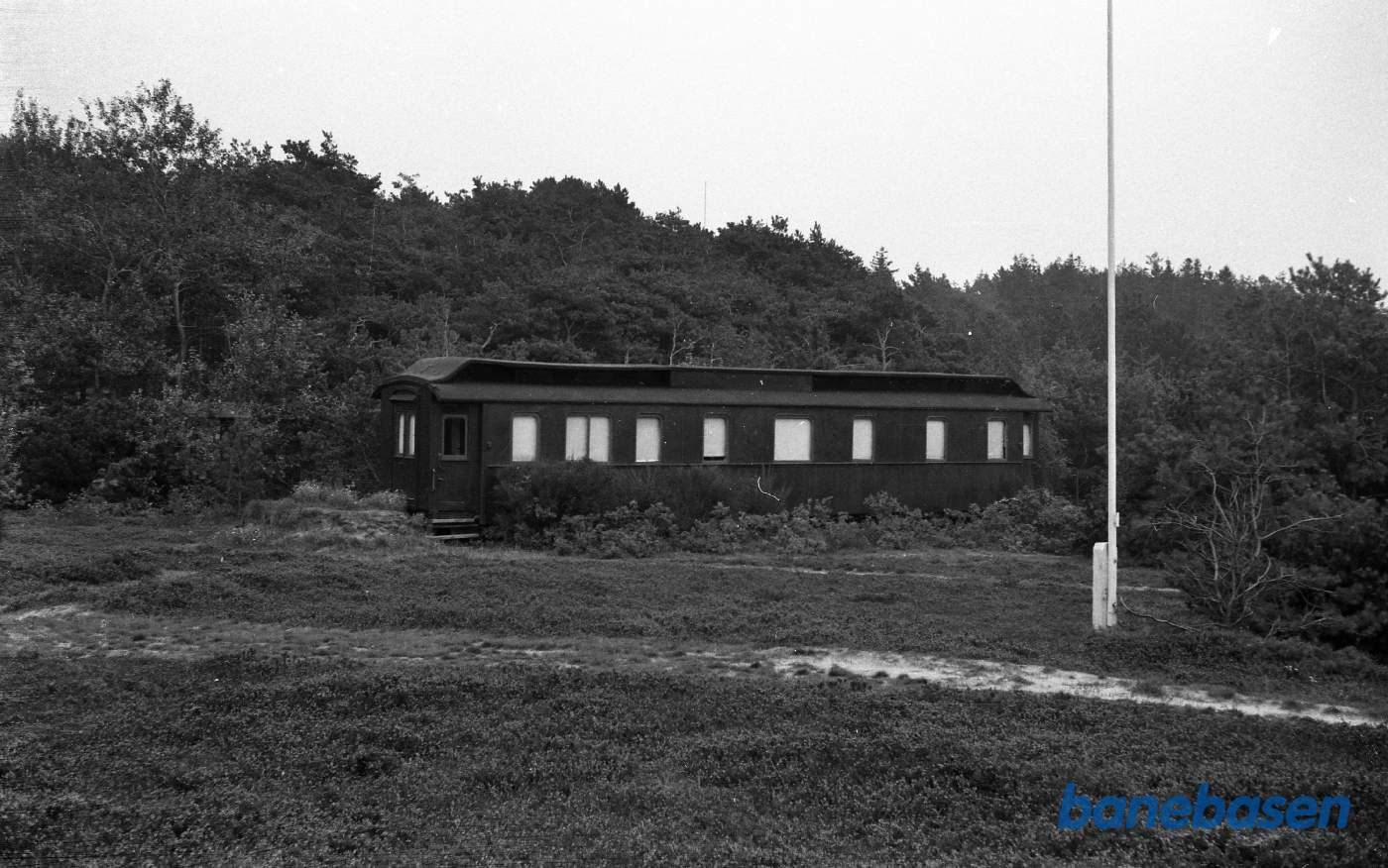 Hundested. DSB Salonvogn sommerhus ved Hundested