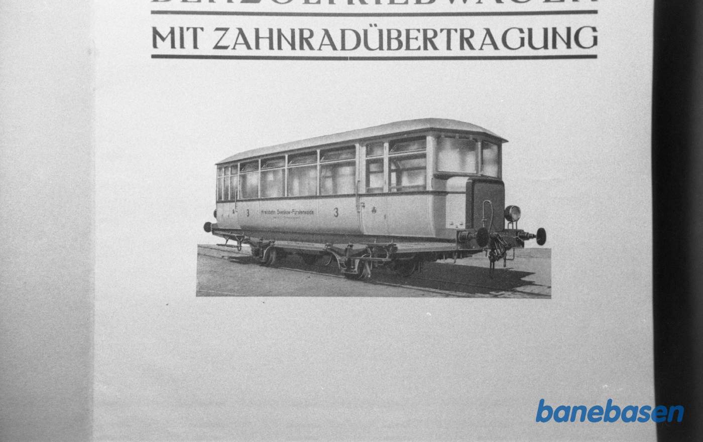 Affotograferinger af en AEG brochure