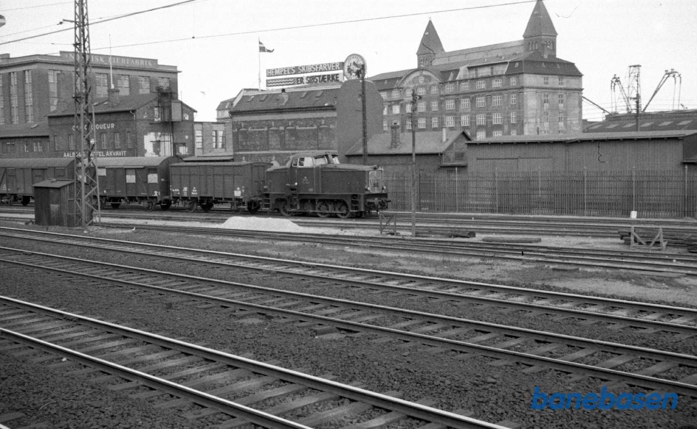 Østerport station. MH 20x med rangertræk